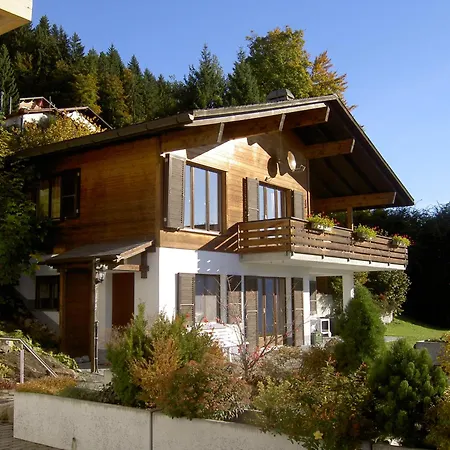 Hinkelstein In Beatenberg Traumhafte Aussicht Auf Eiger, Mönch&jungfrau Ferienhaus