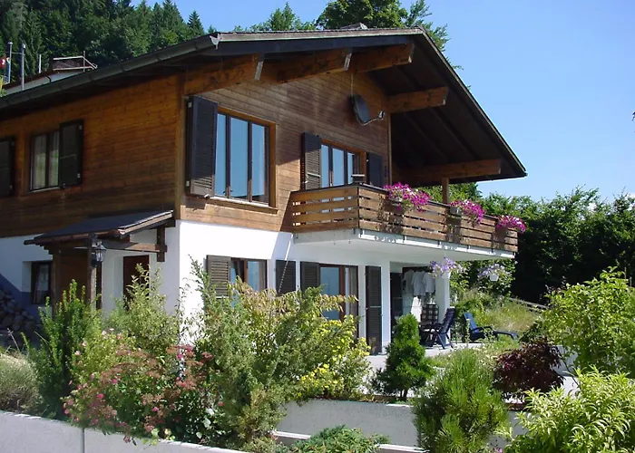 Hinkelstein In Beatenberg Traumhafte Aussicht Auf Eiger, Moench & Jungfrau * Sundlauenen